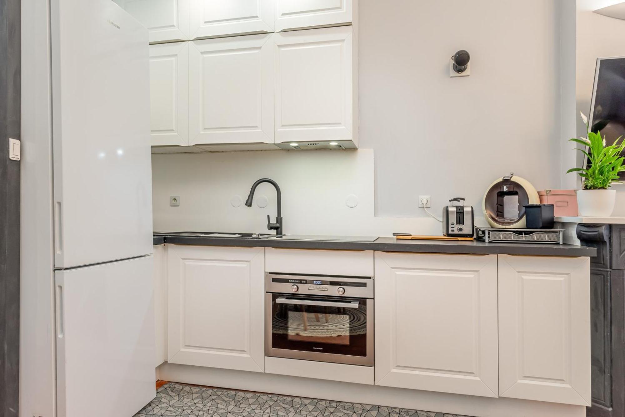 Nouvel Appartement De Caractere Et Climatise A La Joliette Marseille Exteriör bild